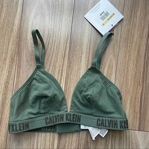 Calvin Klein triangle bra top in green Size M